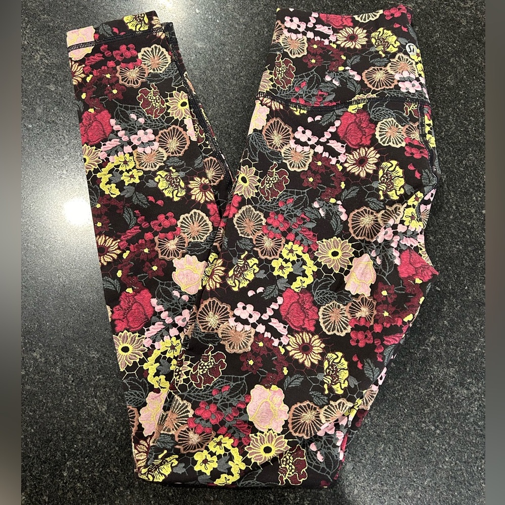 Lululemon leggings, size 4
